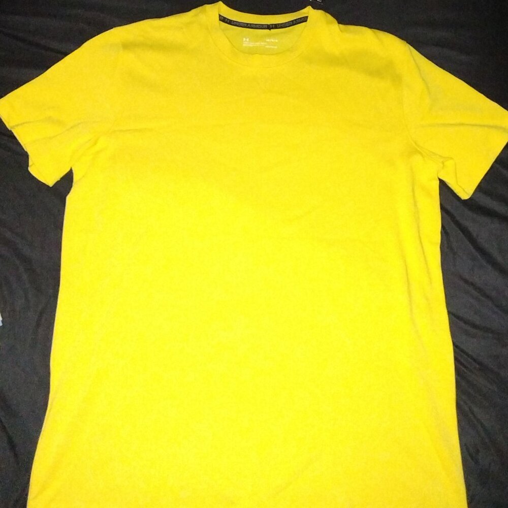 Under Armour Basketball heavyweight tee